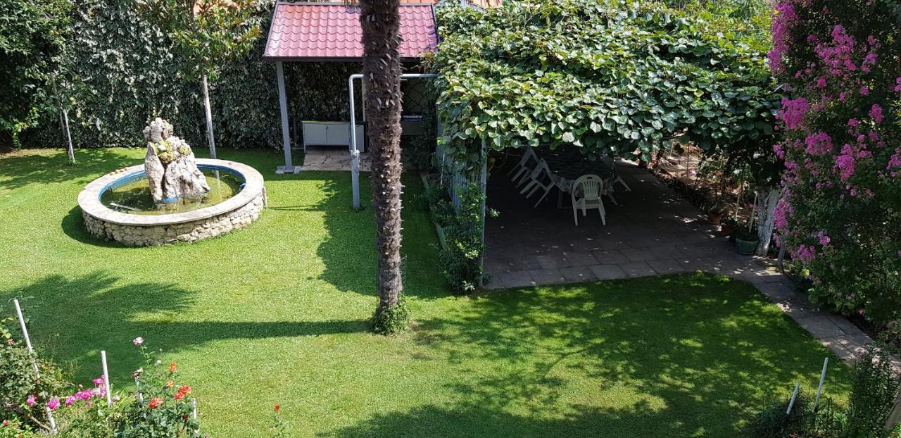 Rooms Rafomarija Medugorje Bagian luar foto